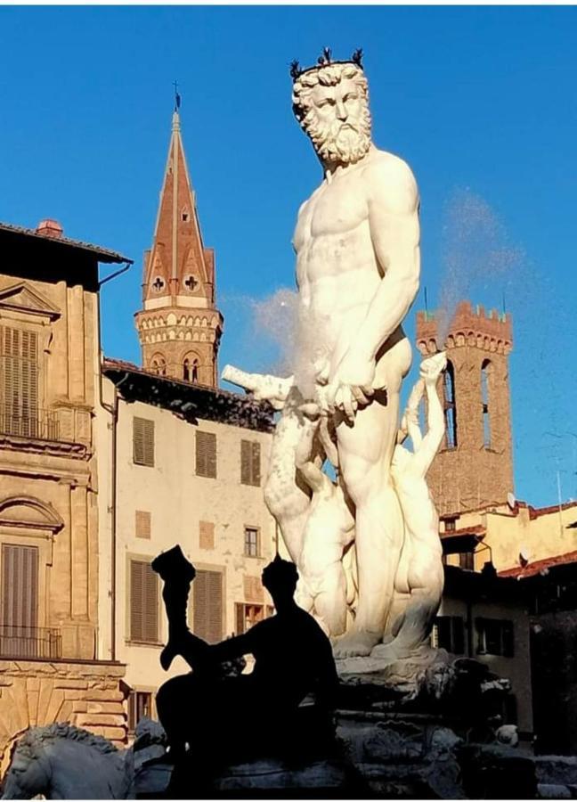 Torre Del Marzocco * Florencia
